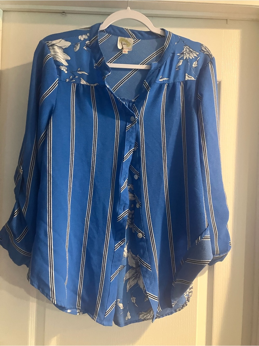 Blue Striped Floral-Print Button-Down Blouse Size Medium
